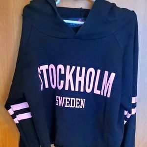 Women's crop top hoodie